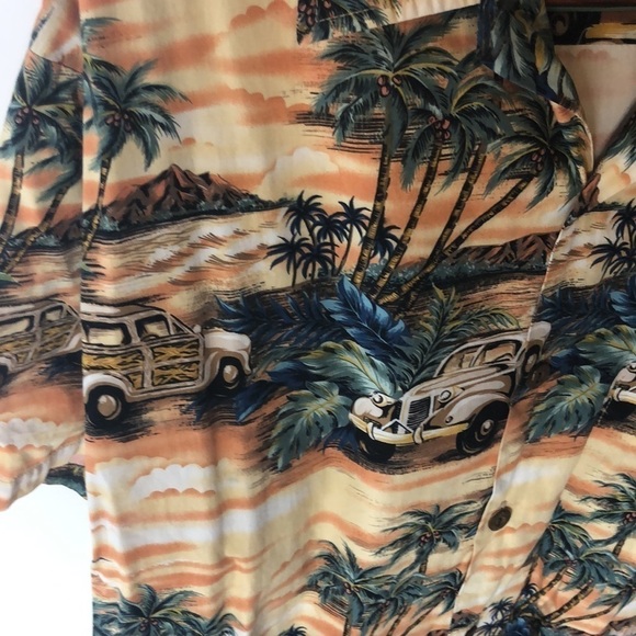 Vintage Howie Hawaiian Button Down Short Sleeve Shirt - Picture 7 of 7